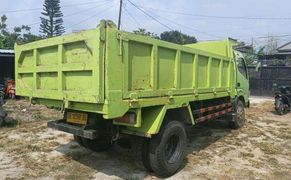 HINO  WU 342R