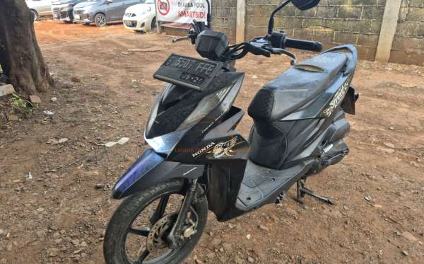 HONDA BEAT STREET ESP
