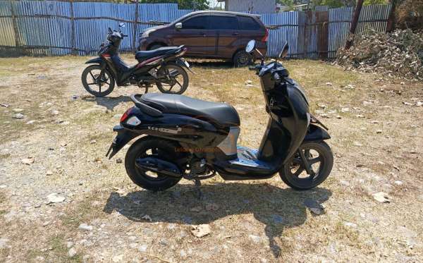HONDA  SCOOPY