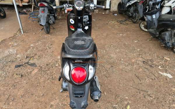 HONDA SCOOPY