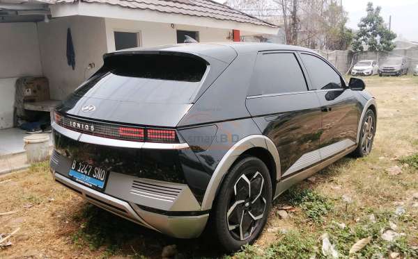 HYUNDAI IONIQ 5 EV SIGNATURE