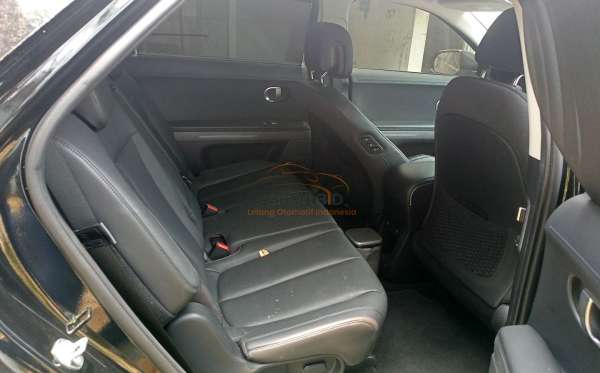 HYUNDAI IONIQ 5 EV SIGNATURE