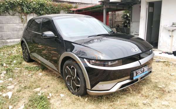 HYUNDAI IONIQ 5 EV SIGNATURE