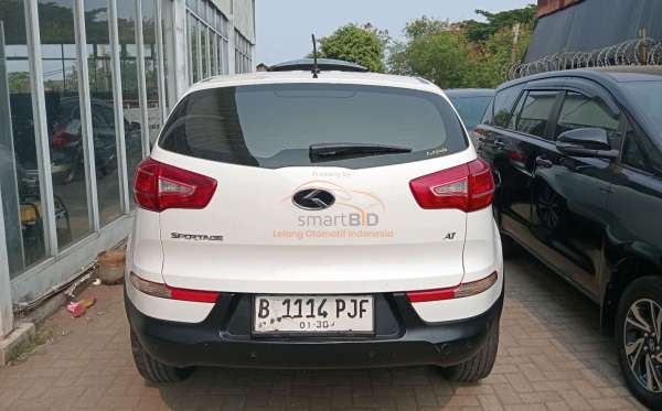 KIA SPORTAGE SE 20