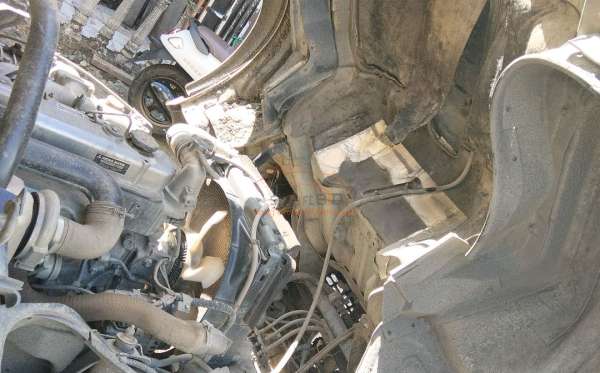 MITSUBISHI FE SHD (4X2) MT