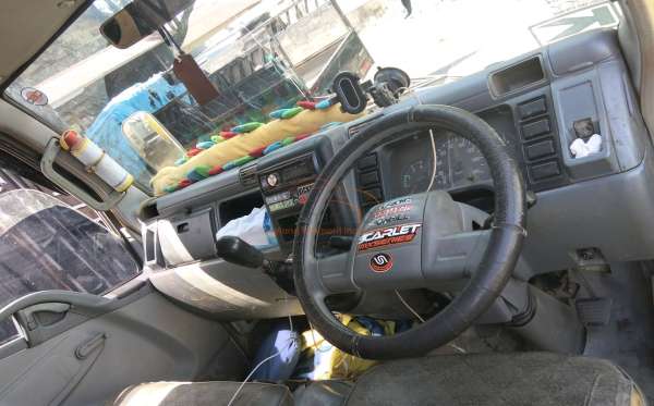 MITSUBISHI FE SHD (4X2) MT