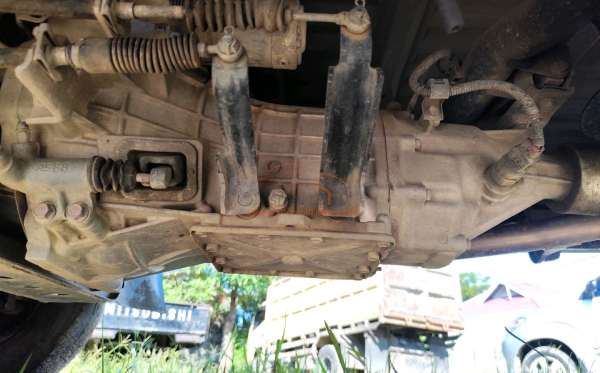 MITSUBISHI L 300