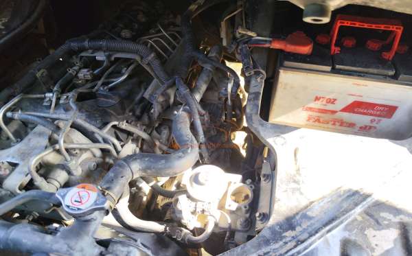 MITSUBISHI L 300