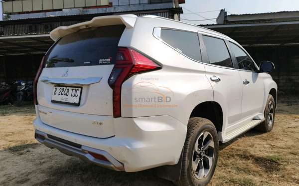 MITSUBISHI  PAJERO  SPORT 2.4L DAKAR-L (4X2)