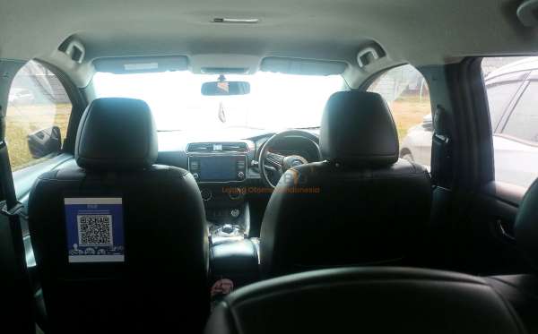 NISSAN LEAF ( 4X2 )