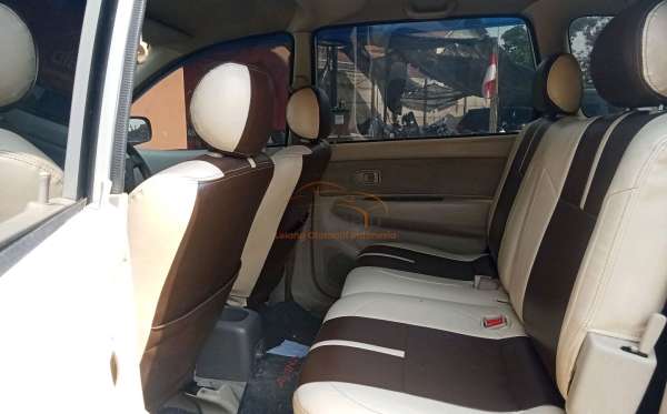 TOYOTA AVANZA 1.3 G