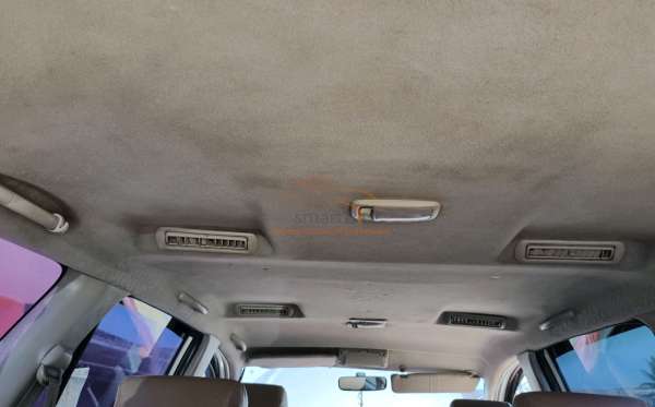 TOYOTA INNOVA V