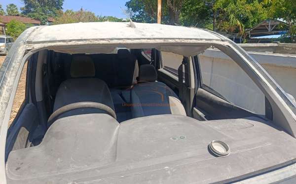 WULING CONFERO 1.5 DB MY (4X2)