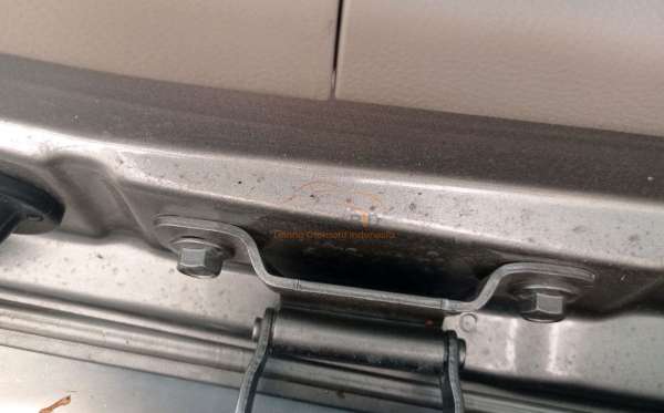 WULING CONFERO