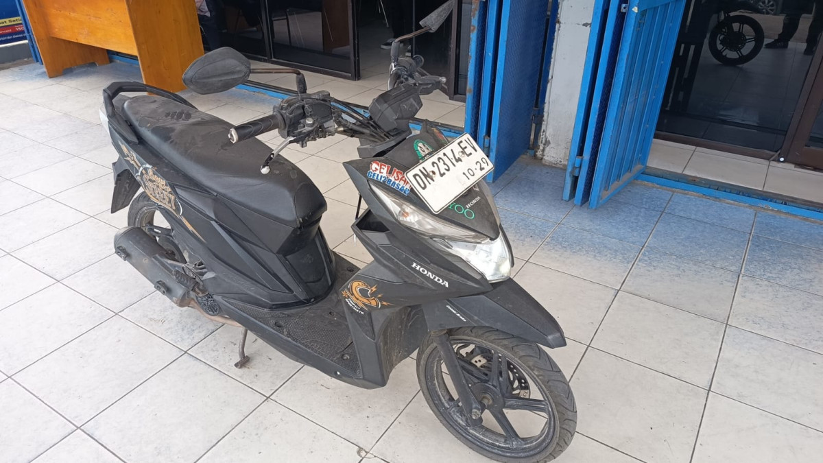 HONDA BEAT STREET