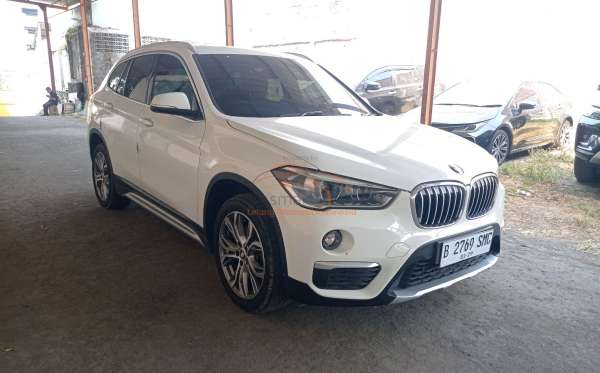 BMW X1 SDRIVE 18I