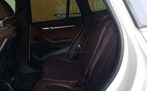 BMW X1 SDRIVE 18I