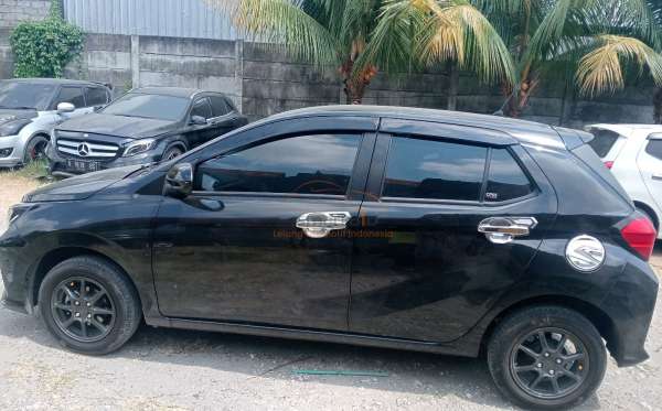 DAIHATSU AYLA