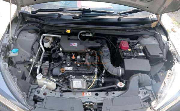 DAIHATSU AYLA