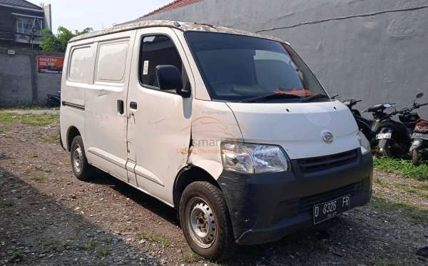 DAIHATSU GRAN MAX BLIND VAN