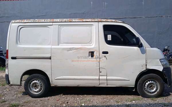 DAIHATSU GRAN MAX BLIND VAN