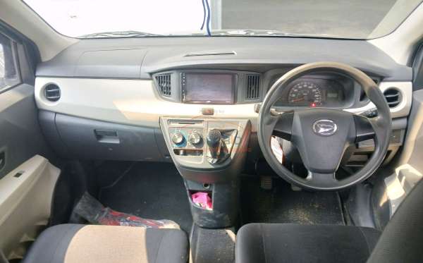 DAIHATSU SIGRA