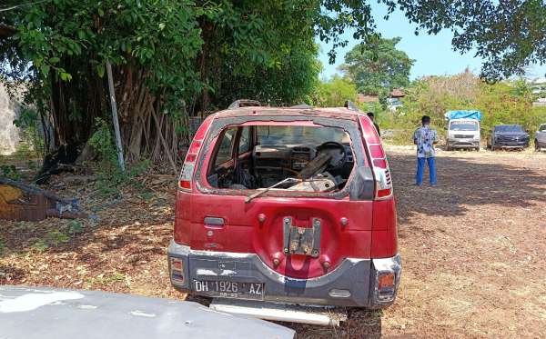 DAIHATSU TARUNA