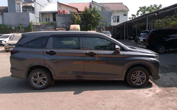 DAIHATSU XENIA