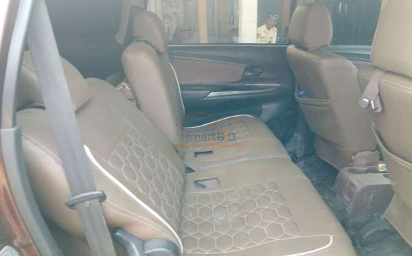DAIHATSU XENIA R