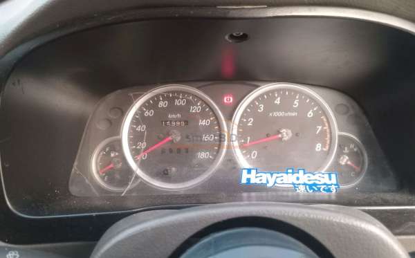 DAIHATSU XENIA