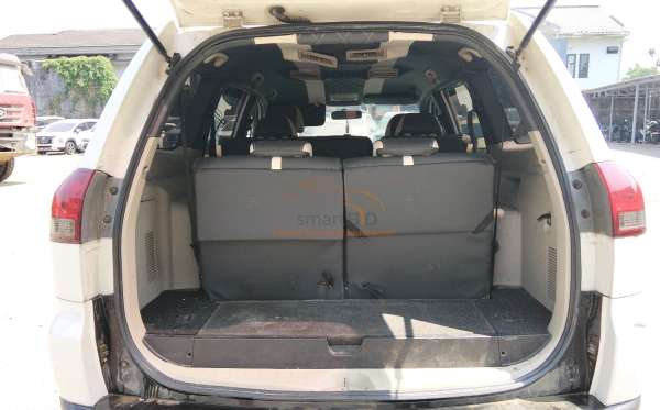 MITSUBISHI PAJERO SPORT 2.5 E EXCEED 4X2