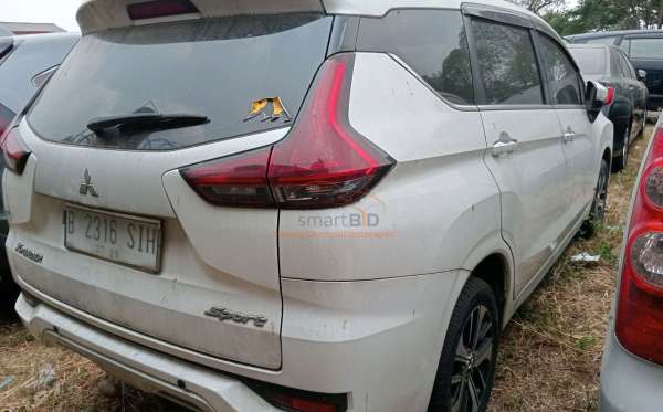 MITSUBISHI XPANDER 1.5L