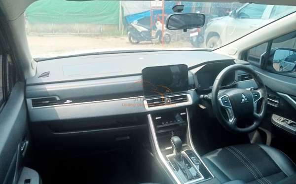 MITSUBISHI XPANDER CROSS 1.5L PLUS