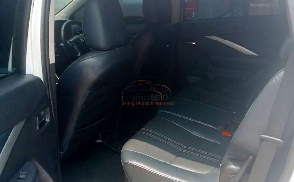 MITSUBISHI XPANDER CROSS 1.5L PLUS