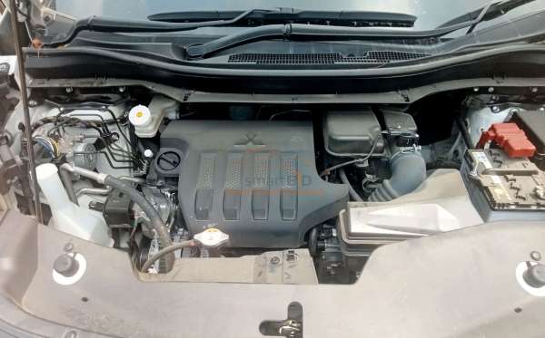 MITSUBISHI XPANDER CROSS 1.5L PLUS