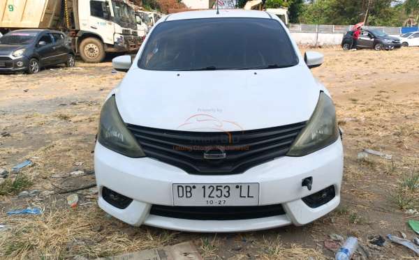 NISSAN GRAND LIVINA