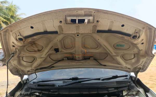 NISSAN GRAND LIVINA