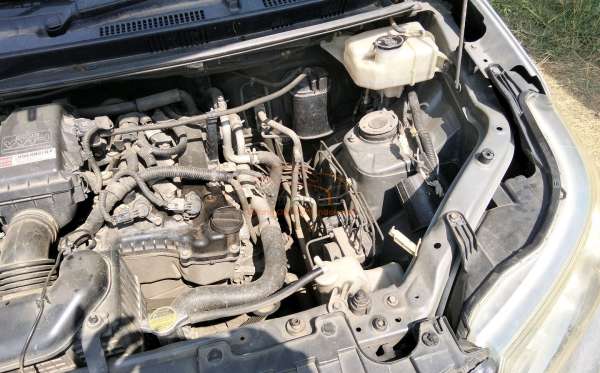 TOYOTA AVANZA 1.3 G
