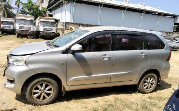 TOYOTA AVANZA 1.3 G