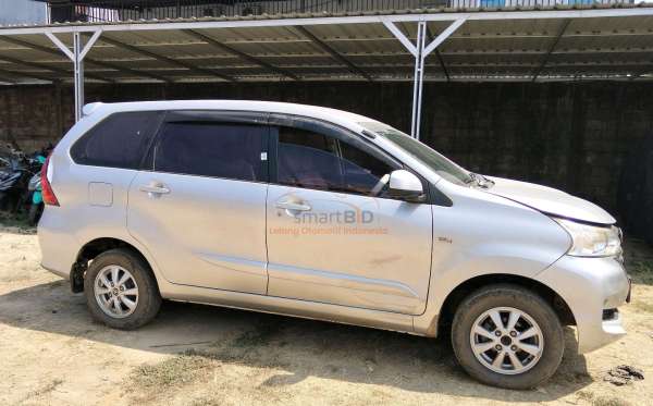TOYOTA AVANZA 1.3 G