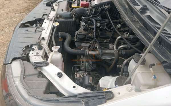 TOYOTA AVANZA