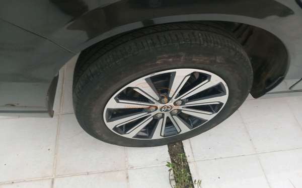 TOYOTA AVANZA 1.5 G