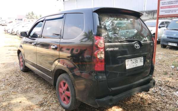 TOYOTA AVANZA 1.3 G
