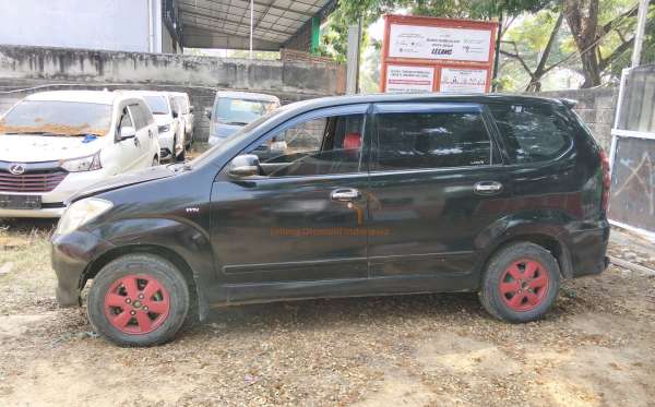 TOYOTA AVANZA 1.3 G