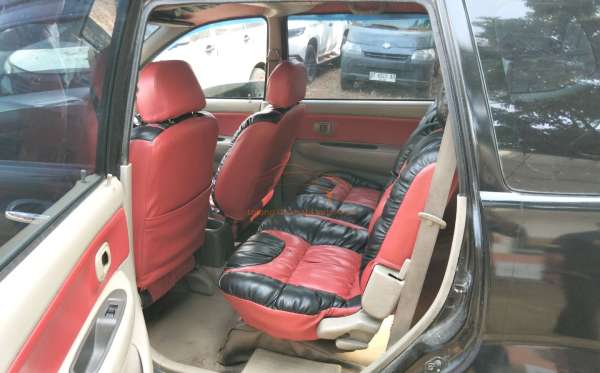 TOYOTA AVANZA 1.3 G