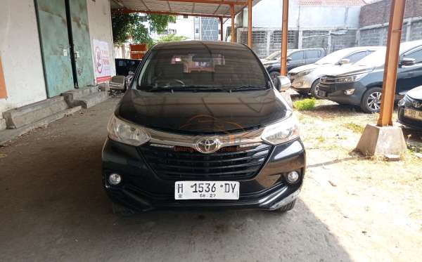 TOYOTA AVANZA