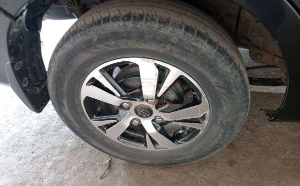 TOYOTA AVANZA