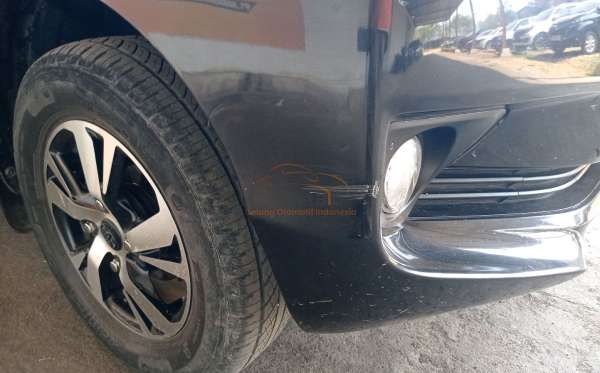 TOYOTA AVANZA