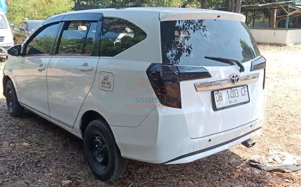 TOYOTA  CALYA  1.2 E M/T