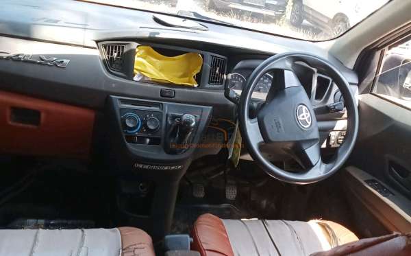 TOYOTA  CALYA  1.2 E M/T